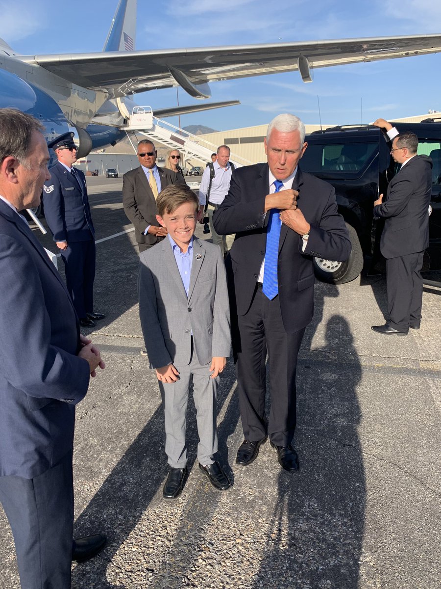 mrsbrenttaylor's tweet photo. When my son gave VP Mike Pence a memorial pin honoring my husband who was KIA in Afghanistan last fall, the Vice President immediately stopped, put it on his suit and thanked Alex for his father’s service—and for our family’s sacrifice. #classact #majorbrenttaylor https://t.co/IqoSrOu1Dc