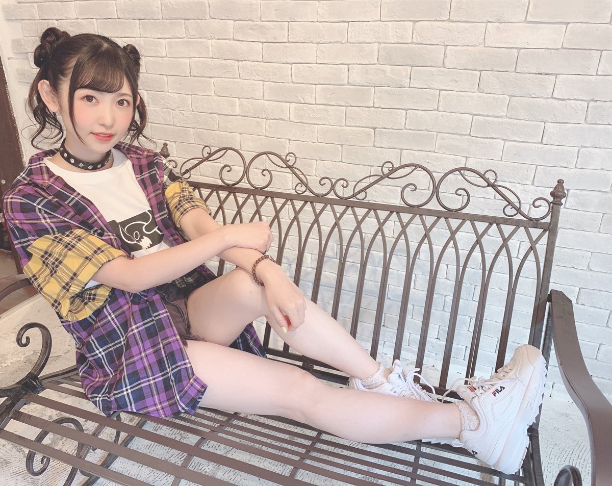 こんなに短いパンツ履いたの初めてでドキドキ💓でした😳 チェックの服