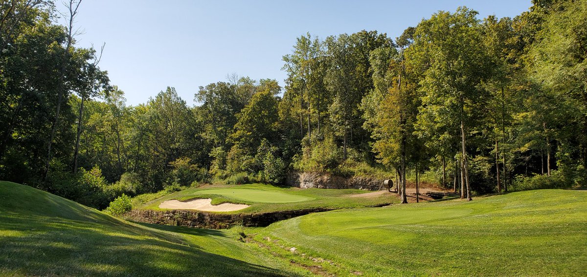 🏌️‍♂️4️⃣💧
What an amazing day for golf at <a href="/heritagehillgc/">Heritage Hill GC</a>! Thankful for all of those who came out to support <a href="/waterforpeople/">Water For People</a> &amp; <a href="/WaterStep/">WaterStep</a>! No better way to end #kytnwpc19