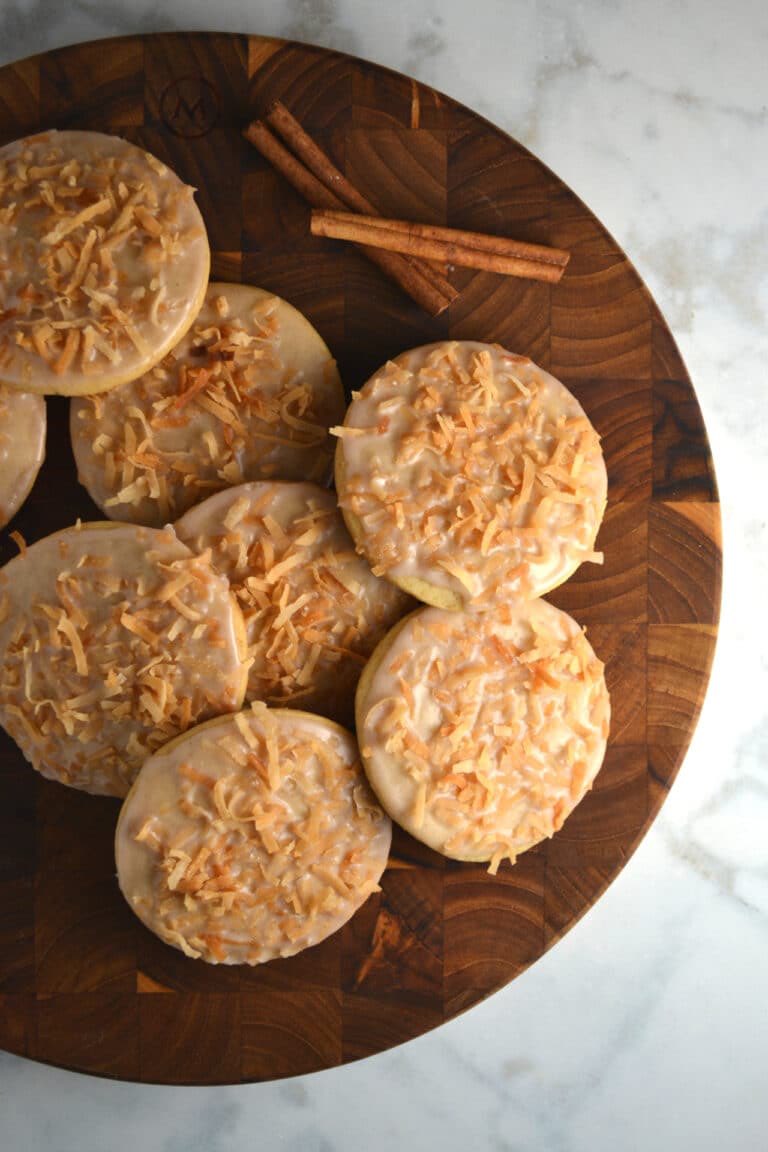 DelishDLites's tweet photo. #ad You've heard of coquito, but how about chewy coquito cookies? They're the deliciously sweet treat that you never knew you needed!
https://t.co/PU60ktSExz
#ChewyCookies #CollectiveBias #Coquito #Cookies #BakeBetterCookies https://t.co/3V0dc9lW7F