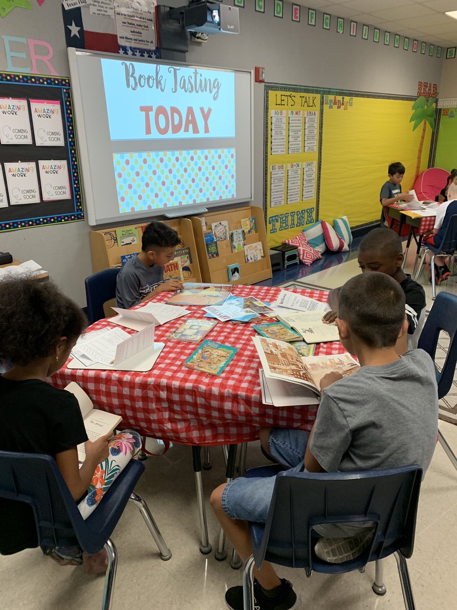 TinaMireles1's tweet photo. 3rd grade Trailblazers had a great time “tasting” fiction books! Our readers were 100% engaged and found several books to feast on! #RootEdRoanForest #GoRoanForestGo #theNEISDway @roanforestneisd @DRevelesGauna @rfmaestra https://t.co/6CXybN6rgY