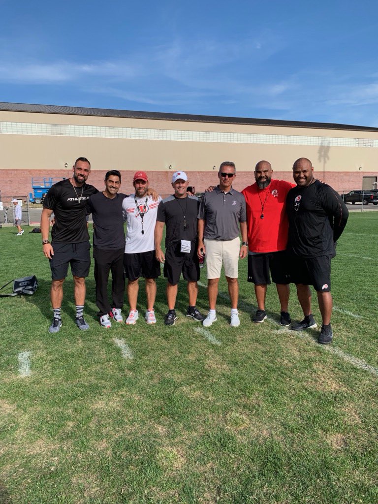 Utah_Football's tweet photo. We had a very special guest at practice today. Thank you to @OSUCoachMeyer for stopping by his old stomping grounds! 

#GoUtes https://t.co/D2ZlvGsbLk