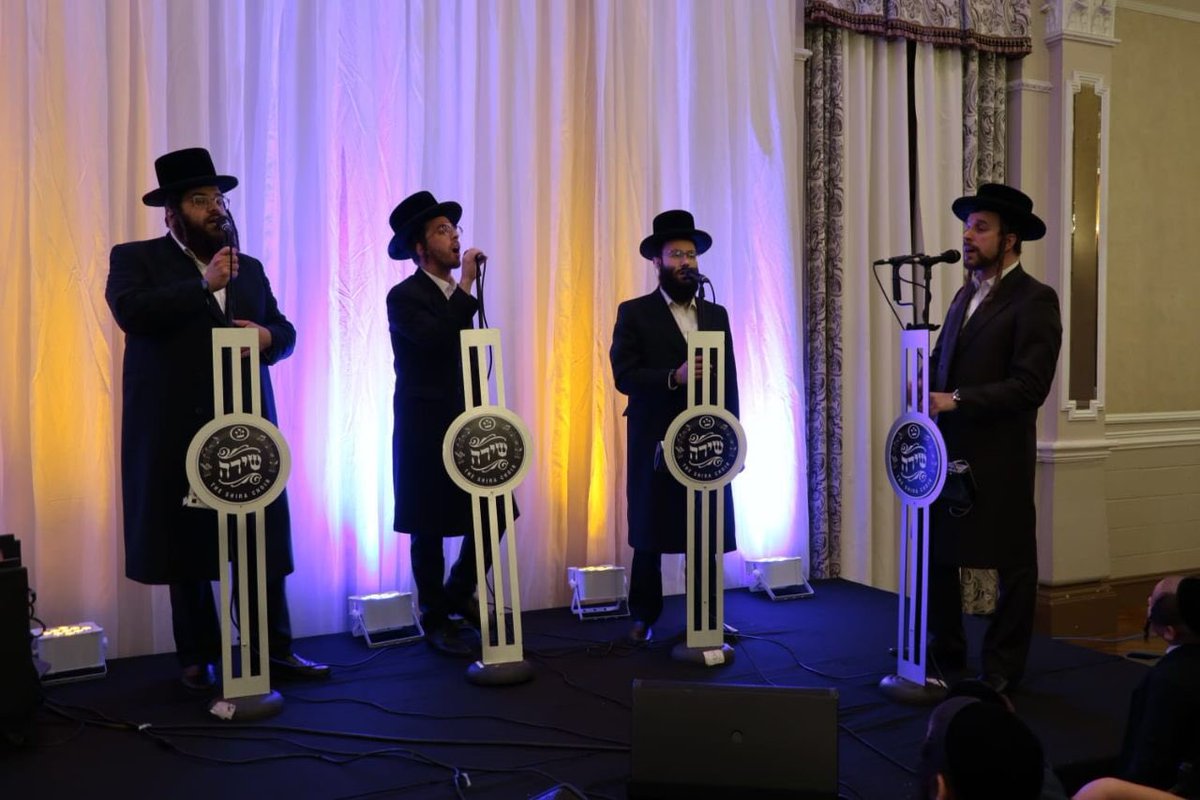 TheShiraChoir's tweet photo. Unforgettable wedding in Bais Rochel Paradise! Joined forces with @YankyBriskman #SolHorowitz #DudiLinker @GreenfeldProdu2 #YoeliKlein and #SuscherGuttman! #SheerVocalTalent 🎤
PC: #ShmiluKohn https://t.co/o2fZK5eihn