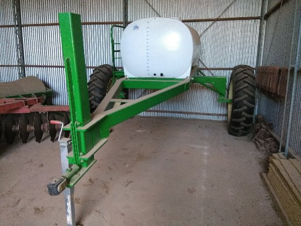 NicholasGale7's tweet photo. Burando hill windrow/swather spray cart for sale. Brand new, never used. For more info pm myself, RT's appreciated 👍👍 https://t.co/YHbYKlgFcH