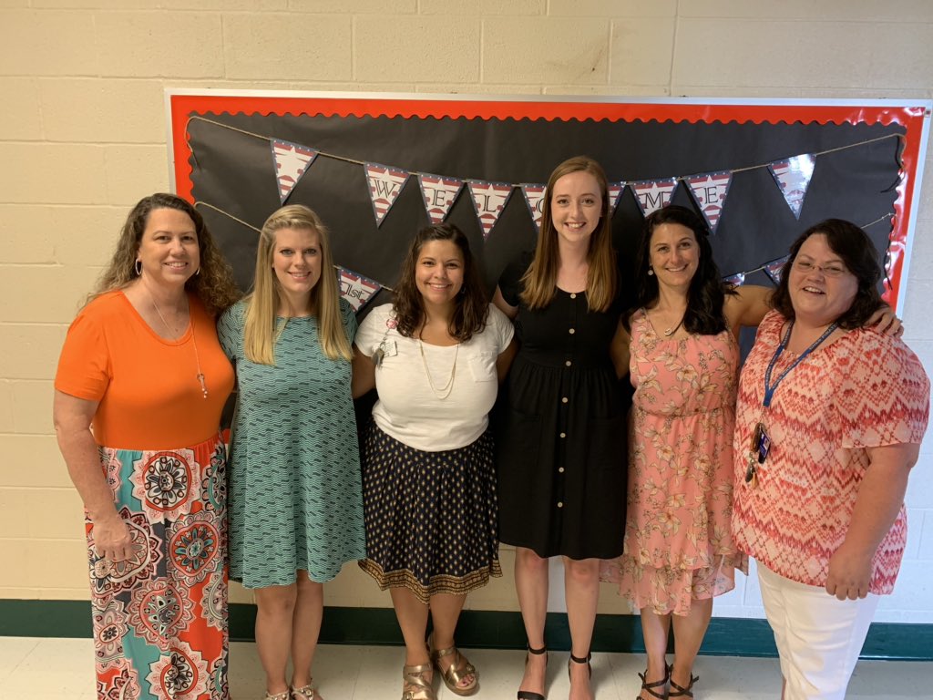 MrsMyersFun1st's tweet photo. My team is the best! We're ready for our new babies on Monday! @andi_whitley @CHESPirates #firstgradeisthebestgrade #meettheteachernight #funinfirst #wehavesomuchfun https://t.co/TCHHqLXpar