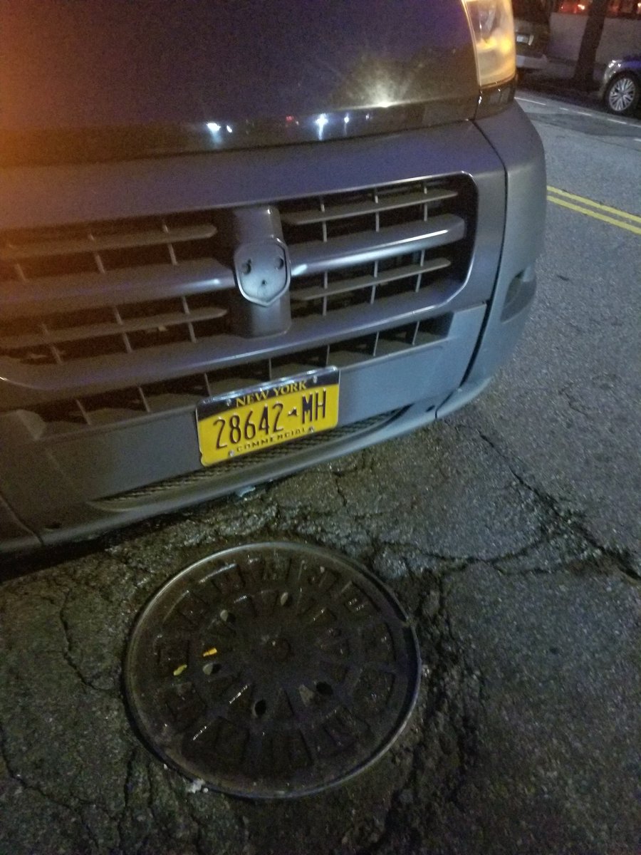 TavidDaylor's tweet photo. @NYPDTransit @UPS Is it permissible to park 3 trucks in a bike lane?  What if you obscure your license plate while doing it? https://t.co/mbv0BznwqI