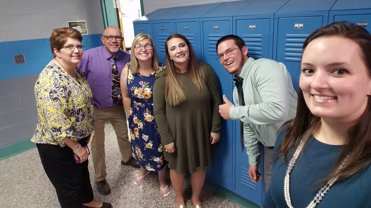 Open house on the 8th grade hall at PCMS was a huge success! We ended the event with smiles and positive reflections. #everychildeverychanceeveryday
