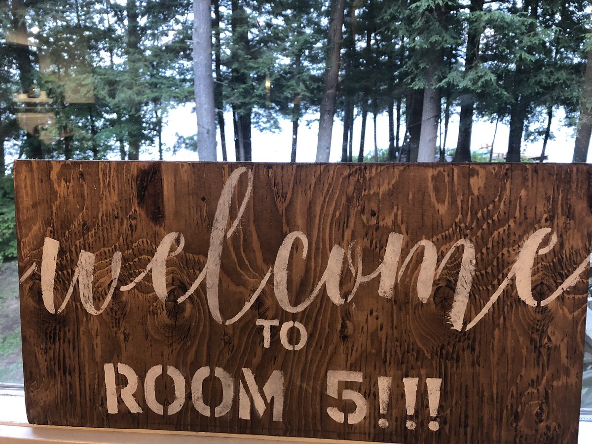 ErikaNelson2013's tweet photo. As summer days end the school year draws closer. Kinder crafting is in full swing and I look forward to meeting my new Kinders @Riversideps https://t.co/QzflAC8OB6