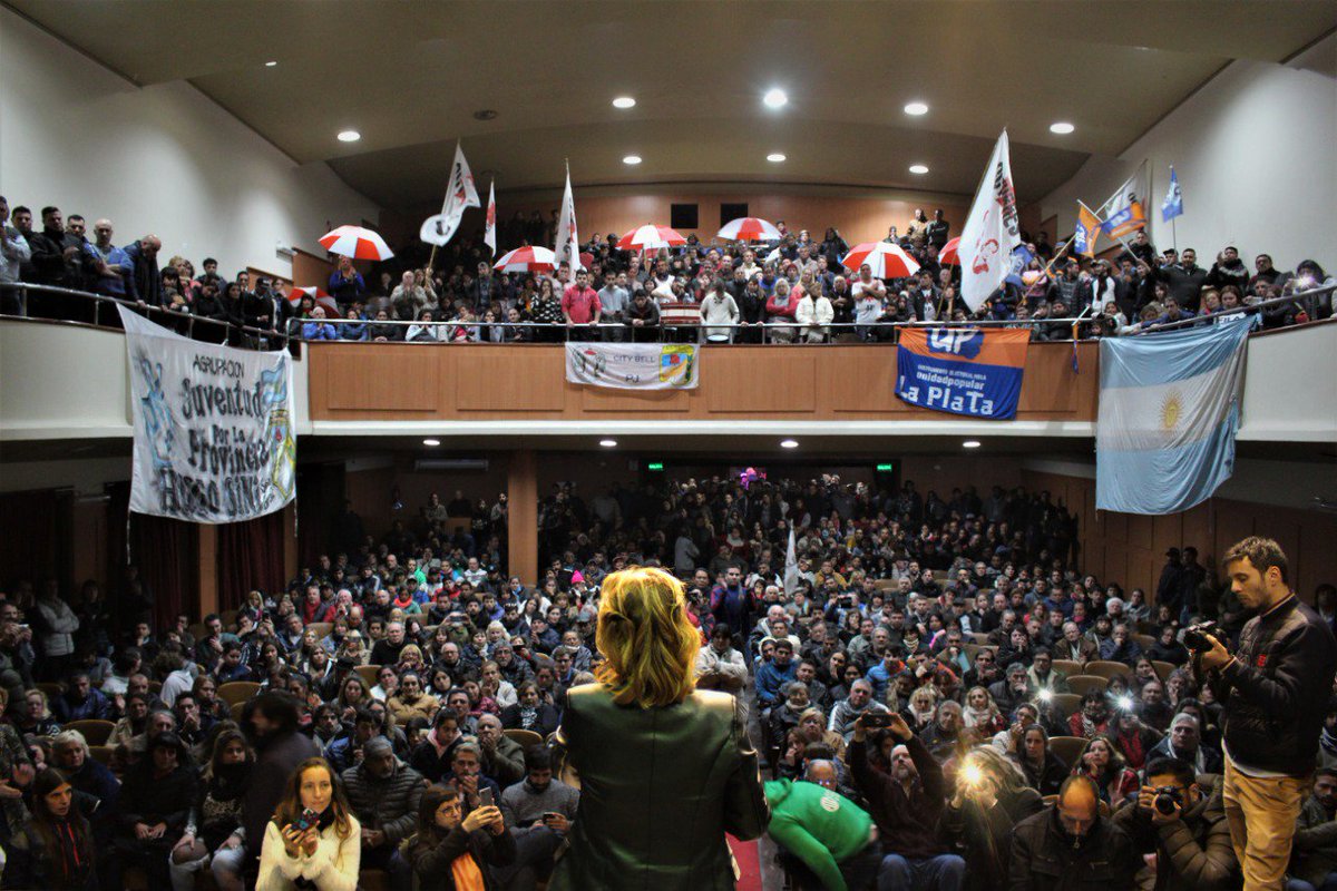 Florencia Saintout tweet media