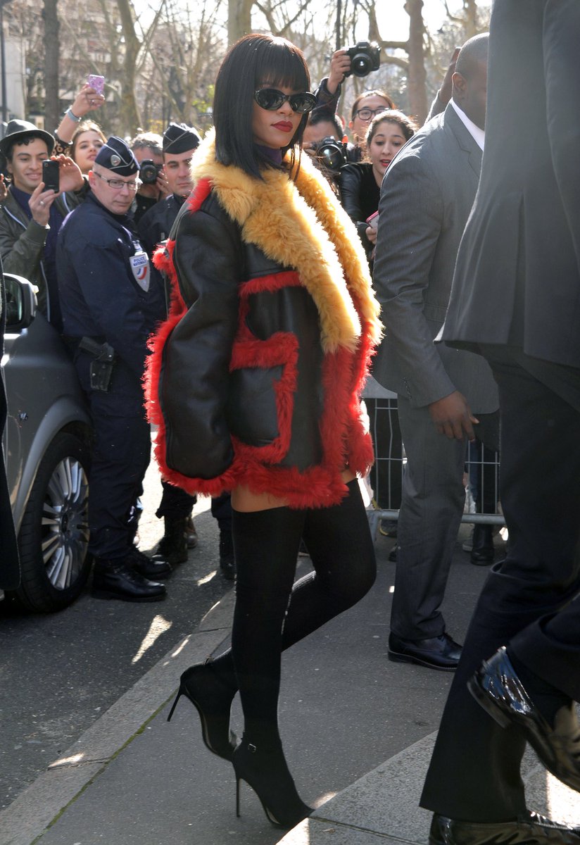 fendifaguette's tweet photo. This was such an iconic Fashion Week https://t.co/OXVDNu8HNX