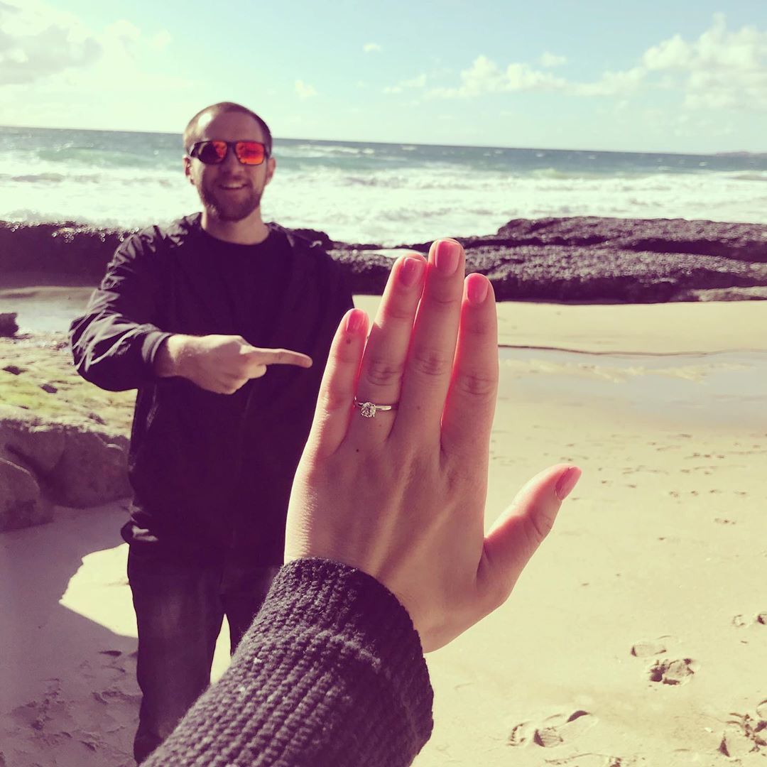 “...he looked at me got down on one knee, reached in his cowboy boot and made me the happiest girl in the world 💍”

VISIT👉 buff.ly/2J2PCC4

👰🤵CONGRATS for your engagement!!!💪❤️
📷REGRAM:@tragedytolove

#theringorg #weddingvenue #weddingideas #wedding #proposal