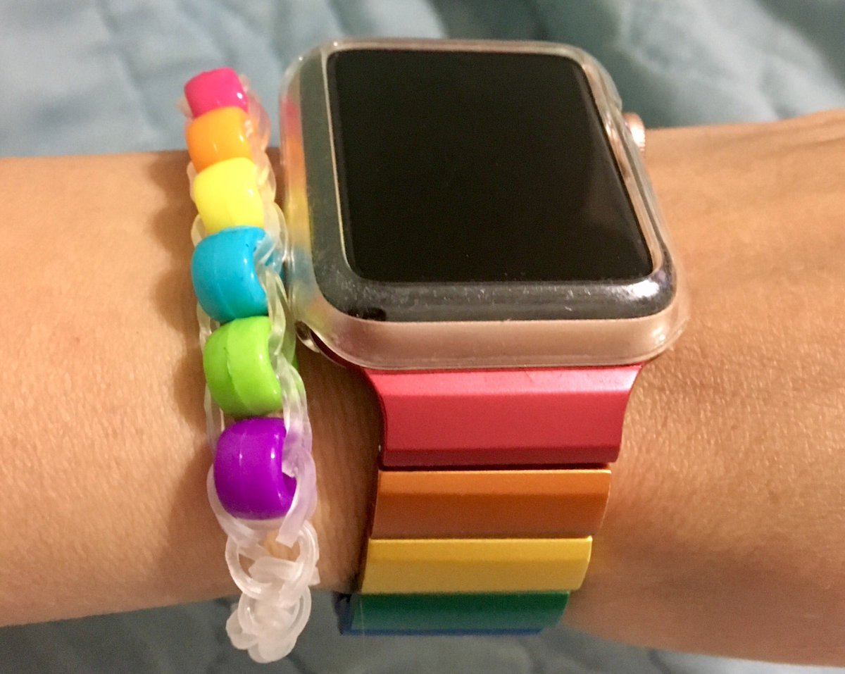 MrsT_ART's tweet photo. When you get a specially designed rainbow bracelet to go with my rainbow watch! I ♥️ it! 🌈🌈 @ElizabethFagen Your girl is too sweet! @HumbleISD_SFE #sfeaharks #bethelight https://t.co/vdizJagwE8
