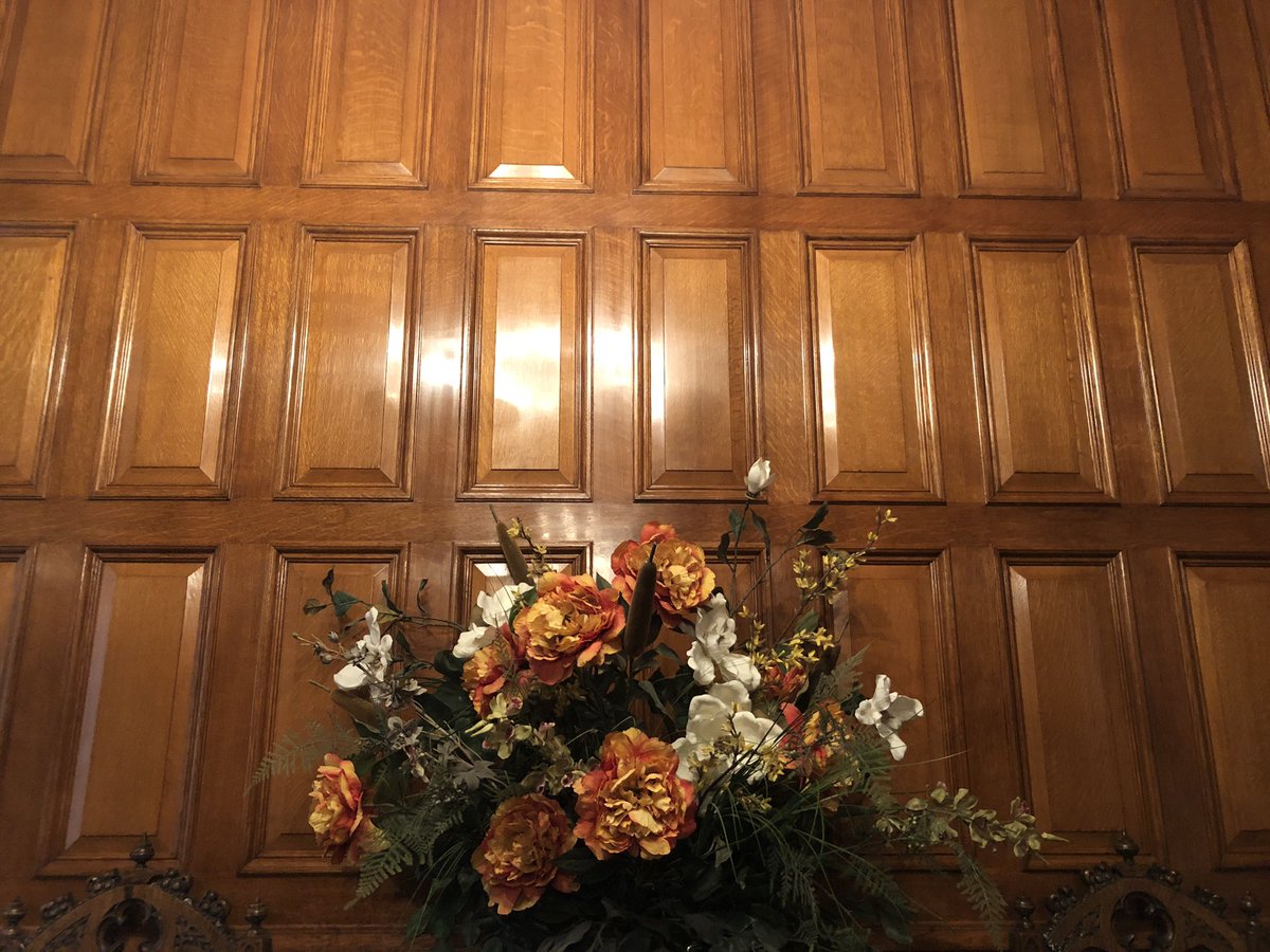 jnovakowski_'s tweet photo. Arrays found in the wood finishing at Craigdarroch Castle in Victoria, BC 
#array #MathPhoto19 https://t.co/fHy7bOKgTy