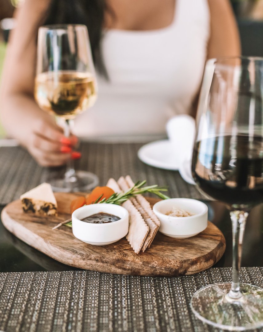 beverlyhilton's tweet photo. Wine down and celebrate being halfway through the week at CIRCA 55! Every Wednesday, enjoy 55% off on select bottles of wine paired with a choice of mini-brie with honeycomb and walnuts or aged cheddar and fig jam. #CIRCA55 #TheBeverlyHilton https://t.co/Q2de9rIQcj