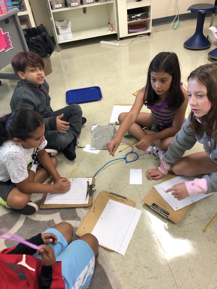 MsKovatchis's tweet photo. Kiddos hard at work, using SEP’s to build a perch for our friend, Harry to sit on in our classroom! #weareengineers #wdsd7 https://t.co/POSpOQUamQ