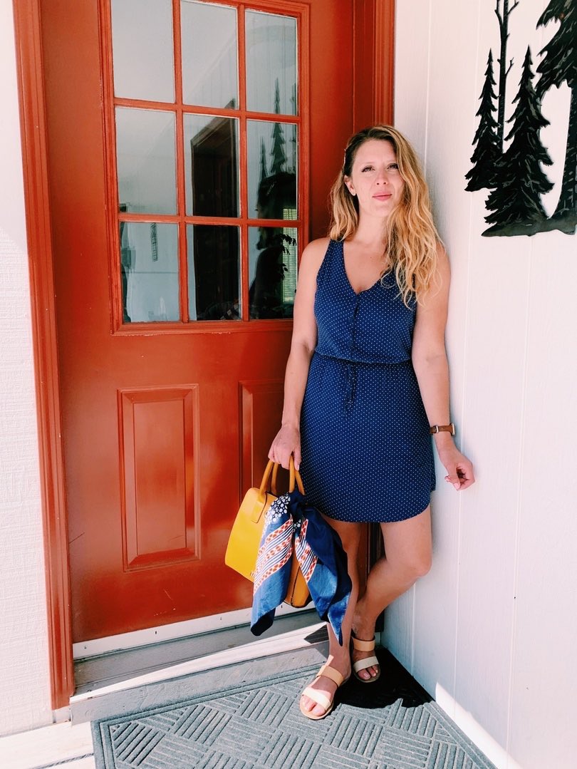 Threeheelclicks's tweet photo. Style a polka dot sun dress with two strap slides and a leather satchel for a backyard BBQ. Extra points for the scarf tied onto your purse! #ShopStyle #MyShopStyle #LooksChallenge #ContributingEditor #Lifestyle #Party #TrendToWatch #Travel #Vacation #Petite https://t.co/3a9Nycxkls
