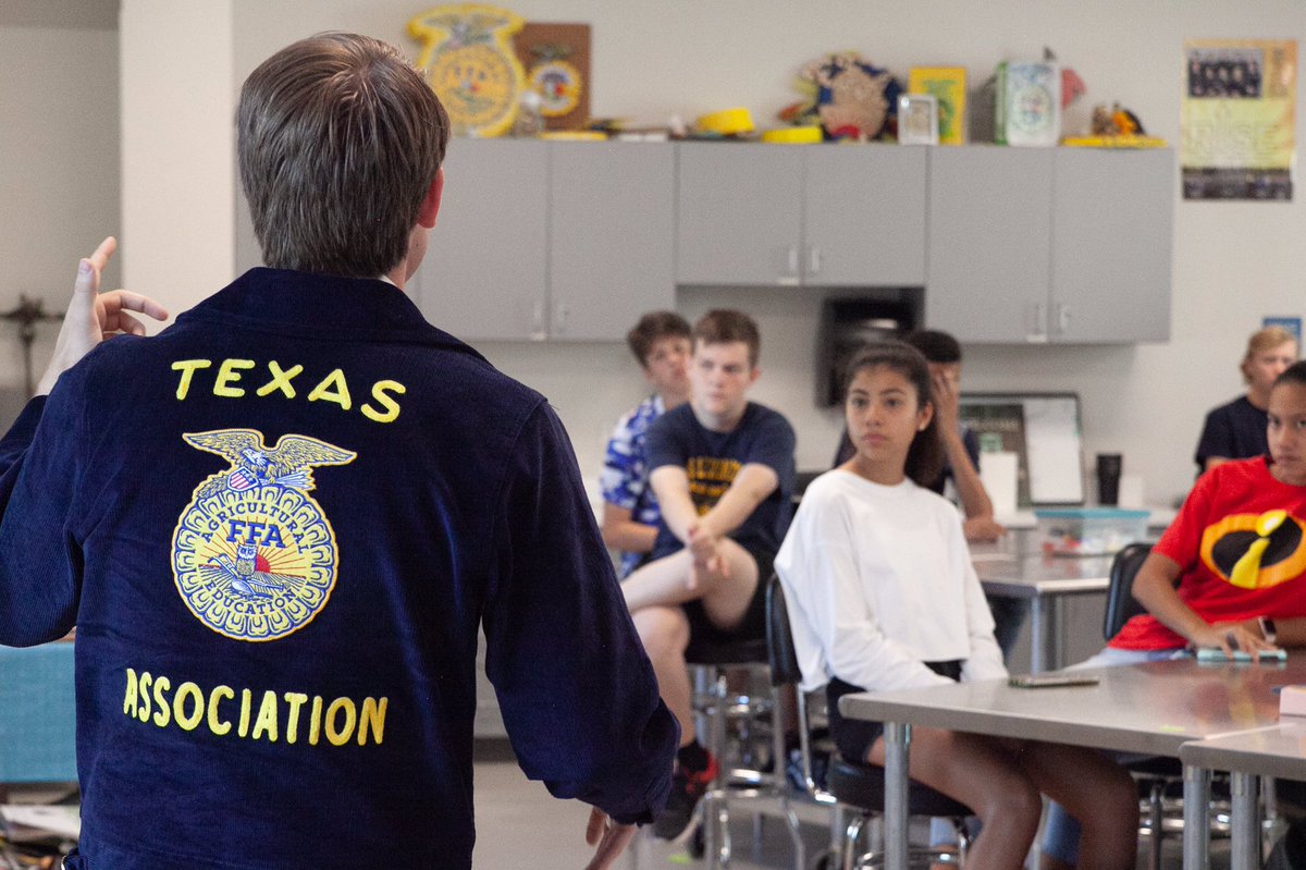 TexasFFA's tweet photo. Your 2019-2020 travel team started their year on the road visiting schools and presenting workshops! They are looking forward to meeting thousands of awesome Texas FFA members this year! 

Are you excited for them to visit your school!?
#TexasFFA https://t.co/lemlFux6MF