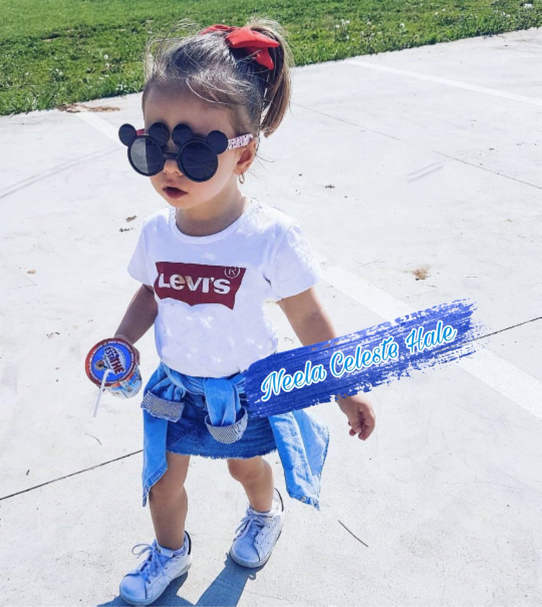 Day out 🦋💙

with <a href="/HaleOfAJourney/">Journey S. Hale</a> &amp; <a href="/Untamed_Soul_/">𝓐𝓭𝓸𝓷𝓲𝓼 𝓙𝓪𝔃𝓭𝓮𝓷 𝓑𝓵𝓪𝓬𝓴</a>

"I Wubs Yews! Fank Yews for the juice!!!"