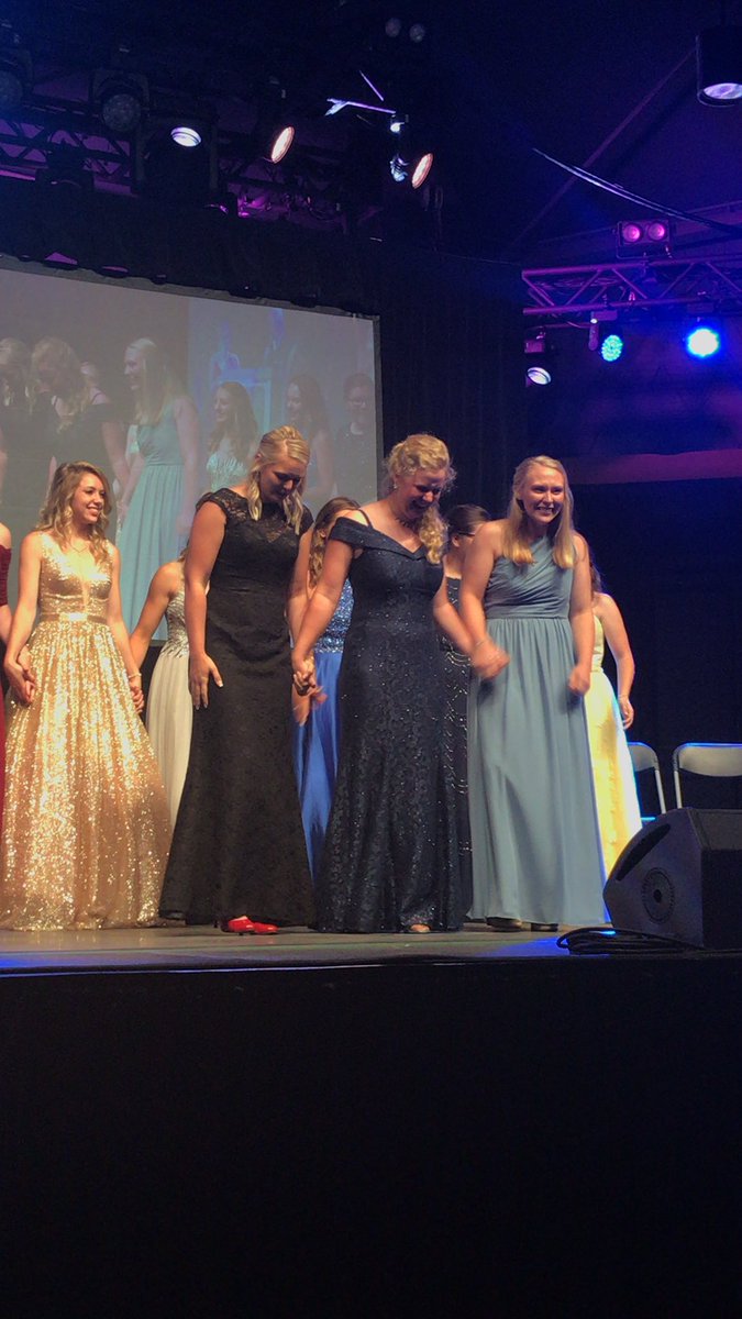 MidwestDairy's tweet photo. Our first finalist is...from Olmsted Co. Amy Kyllo!
Our second finalist is...from Le Sueur Co. Brittney Tiede!
And our last finalist is...from McLeod Co. Elizabeth Krienke!
#MNPrincessKay https://t.co/H5fa3oCnQK