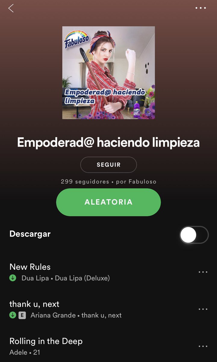 Fabuloso hizo playlists para limpiar (porque obvio sabe que todxs hacemos quehacer cantando y bailando) y es una de las estrategias de marketing digital más chidas que he visto. Si eso no es conocer a tu público, no sé qué sea. 
Además, las listas están 🔥🔥🔥