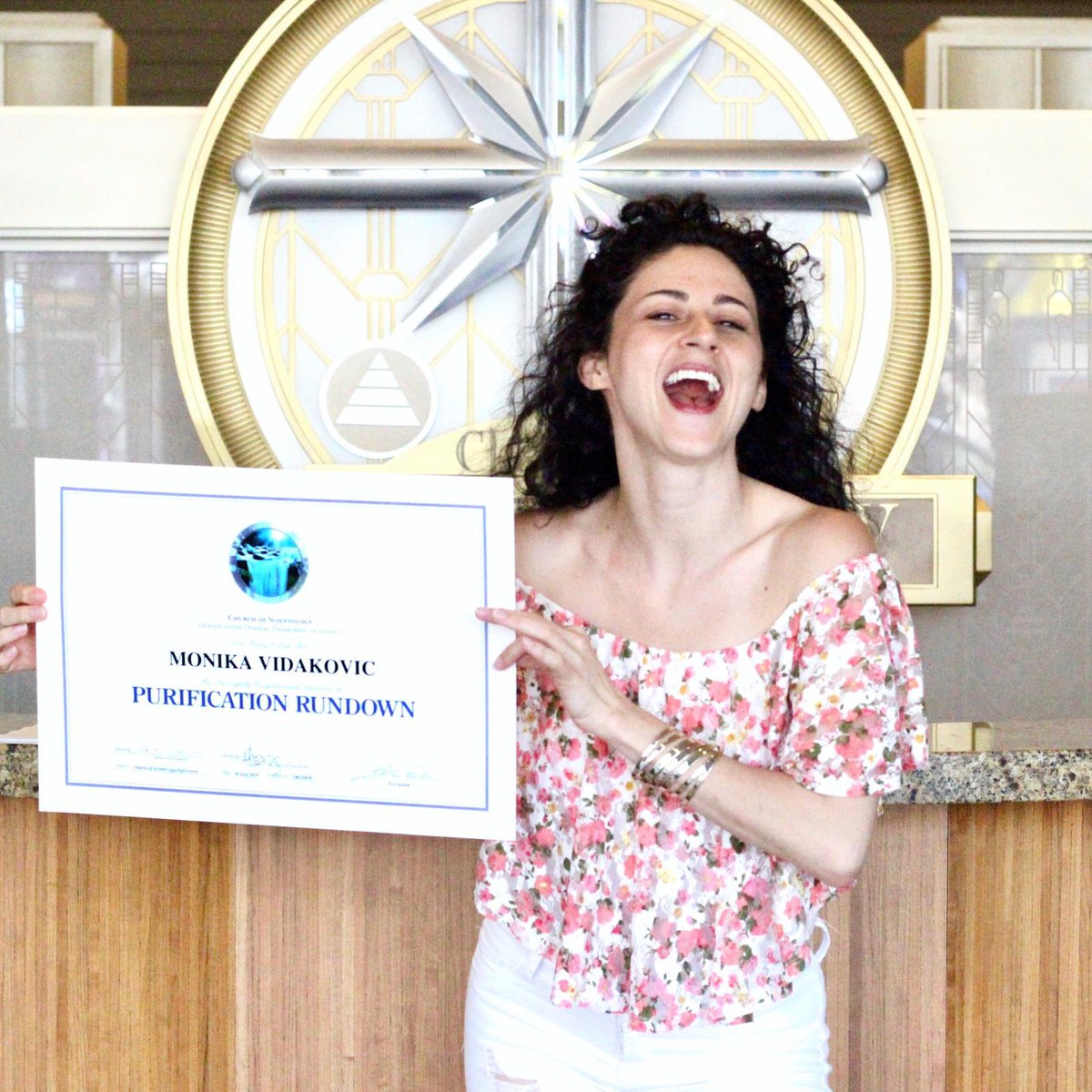 InglewoodScn's tweet photo. This on-fire and on-purpose Scientologist finished her Purification Rundown!! Ridding the toxins and the harmful elements from her body, she has a renewed inspiration for a successful life! #SoulOfScientology #Inglewood #ChangeInglewoodChangeTheWorld #Freedom #Purpose https://t.co/CXl9gwOVAq