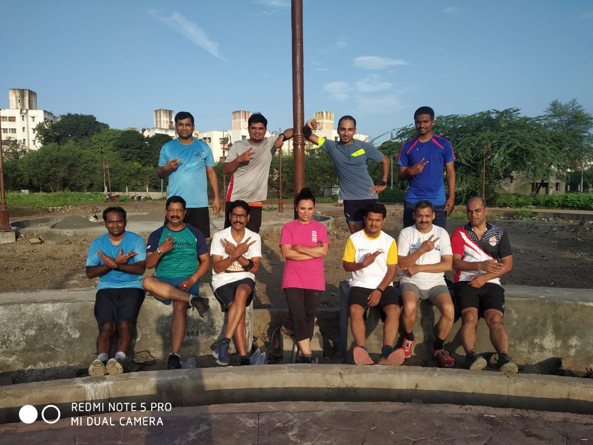 HrRunners's tweet photo. *Thursday Tempo Run*

Meet - YRP Gate 
Time - 6am
Run - 6km
=>Type - Tempo ( 30 sec slow than race pace) 
=>Route - YRP - RunWal - MIDC - JSPM - RunWal - PMC Garden
Post Run Strerches - 7:10am(PRS Lead - @⁨Vineet Chourse⁩ ) 
#handewadiroadrunners #HRR #hrronrun #runrestrepeat https://t.co/wJE2zqIbBa