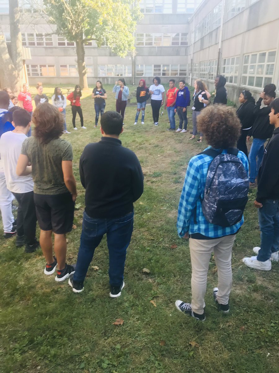 JCPSHighEA_AofL's tweet photo. Highlights from learning walks today @Seneca_High - scholars using a game to learn each other’s names in Humanities; Geometry scholars helping one another in small groups. #culture #mission #AISuccess @JCPSAsstSuptAIS https://t.co/wGOqGzHNIB