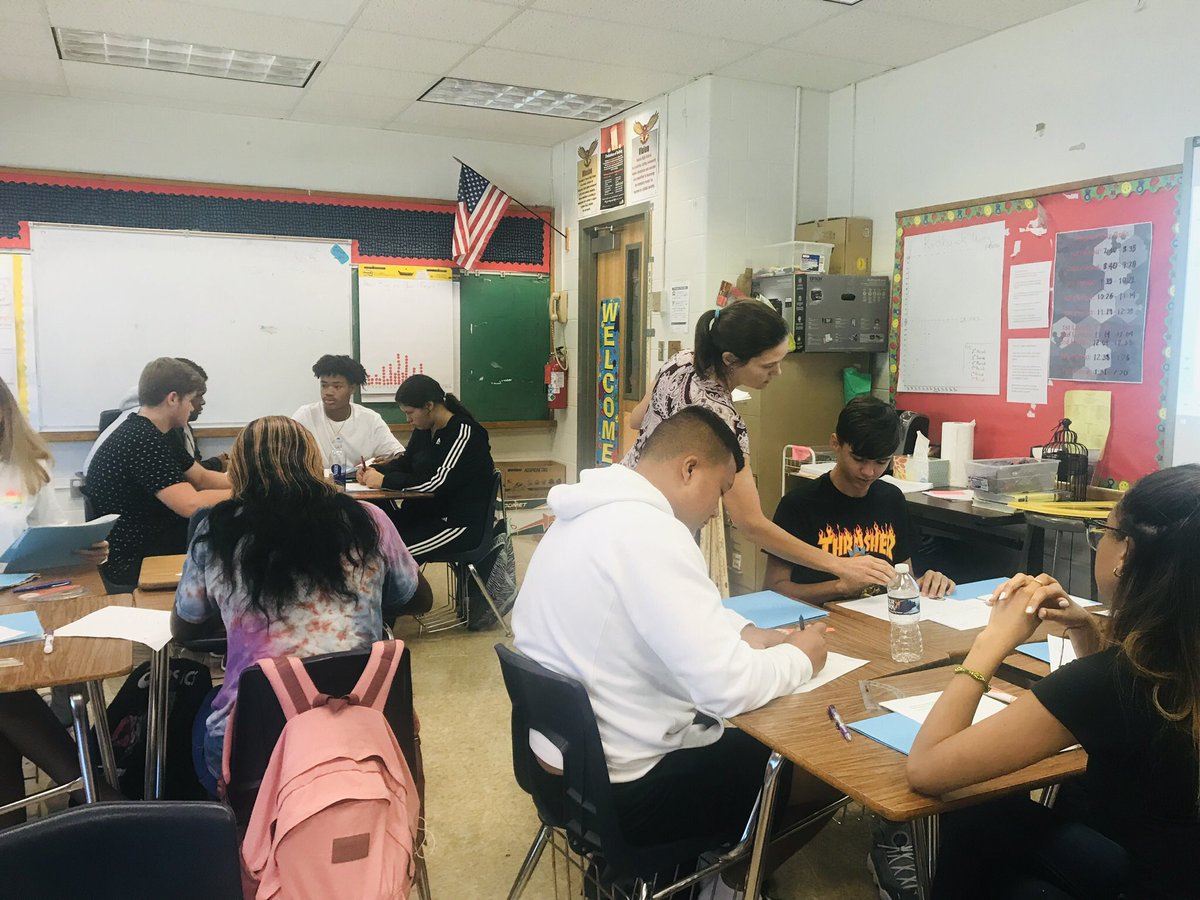 JCPSHighEA_AofL's tweet photo. Highlights from learning walks today @Seneca_High - scholars using a game to learn each other’s names in Humanities; Geometry scholars helping one another in small groups. #culture #mission #AISuccess @JCPSAsstSuptAIS https://t.co/wGOqGzHNIB