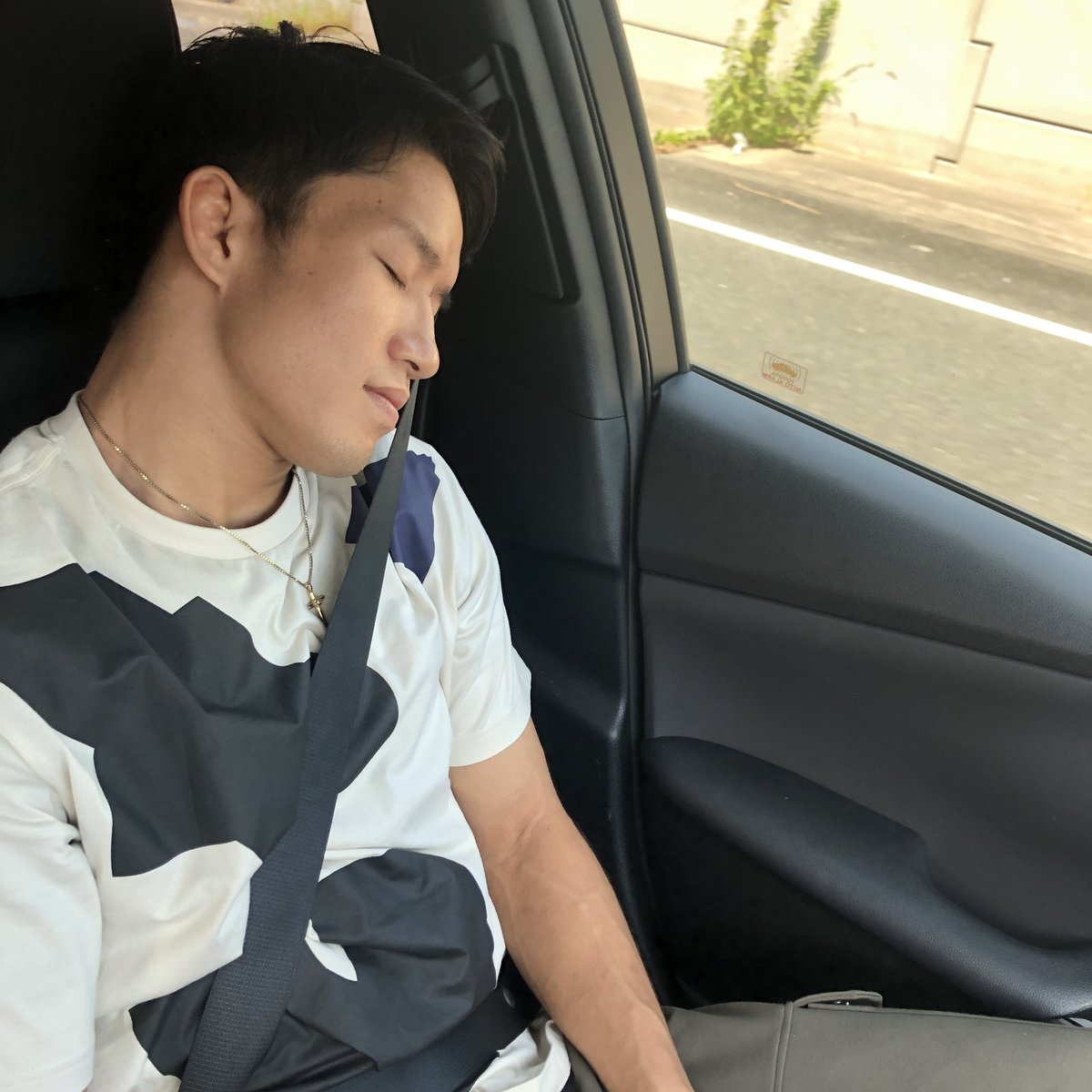 Kai Channel 在 Twitter 今日は2本撮影です 海くんは多忙でお疲れのようです Kaichannel かいちゃんねる 朝倉海 T Co Af8zaat974 Twitter