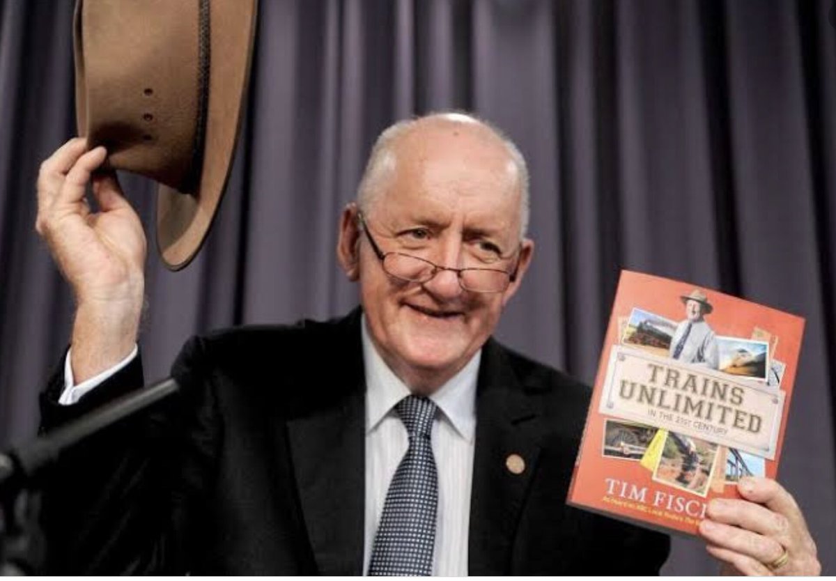 DarrenChesterMP's tweet photo. Vale Tim Fischer. A great Australian who set the benchmark for dedicated, respectful, passionate service to our country. In uniform, in Parliament and as a statesman he was a true gentleman. A life well-lived. Love to his family &amp; friends at this difficult time. Pix credit: AAP https://t.co/J2McnEIr8V