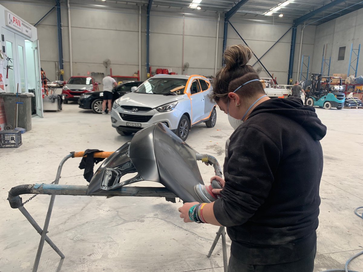 MsLindsay9's tweet photo. We 💙 Transition feedback! Check out this awesome snap forwarded by Gobert Smash Repairs; Cheyenne’s shining &amp; everyone’s chuffed for her. #celebratesuccess #tearycareersadvisor @SarahRedfernHS @itsmizzsimpson @TASEducator @TAFE_SWSi @NSWEducation https://t.co/OPzHULaVBe