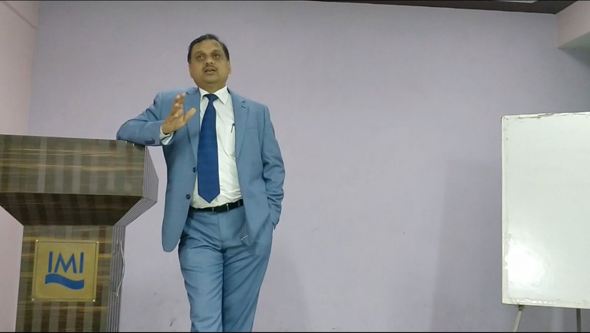 imfederation's tweet photo. Young Merchant Navy Trainee Officers @imimerchantnavy
Discipline, power of youth &amp; great career at Sea , in white uniform makes us proud.
@PrasharSdp at IMI Noida address the trainees. 
Merchant Navy is 3rd line of Defence after @IndianNV &amp; @IndiaCoastGuard / State Marine Police. https://t.co/kQGBiQVrSD