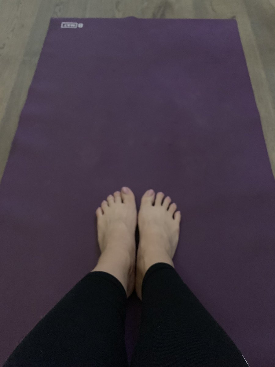 Tracy_Espinola's tweet photo. Day 59 Nighttime yoga session. Peaceful as the crickets sing and my husband snores!  Lol!  One more day!!! I can’t believe it!   #60x60Challenge https://t.co/SWxGs0PQVr