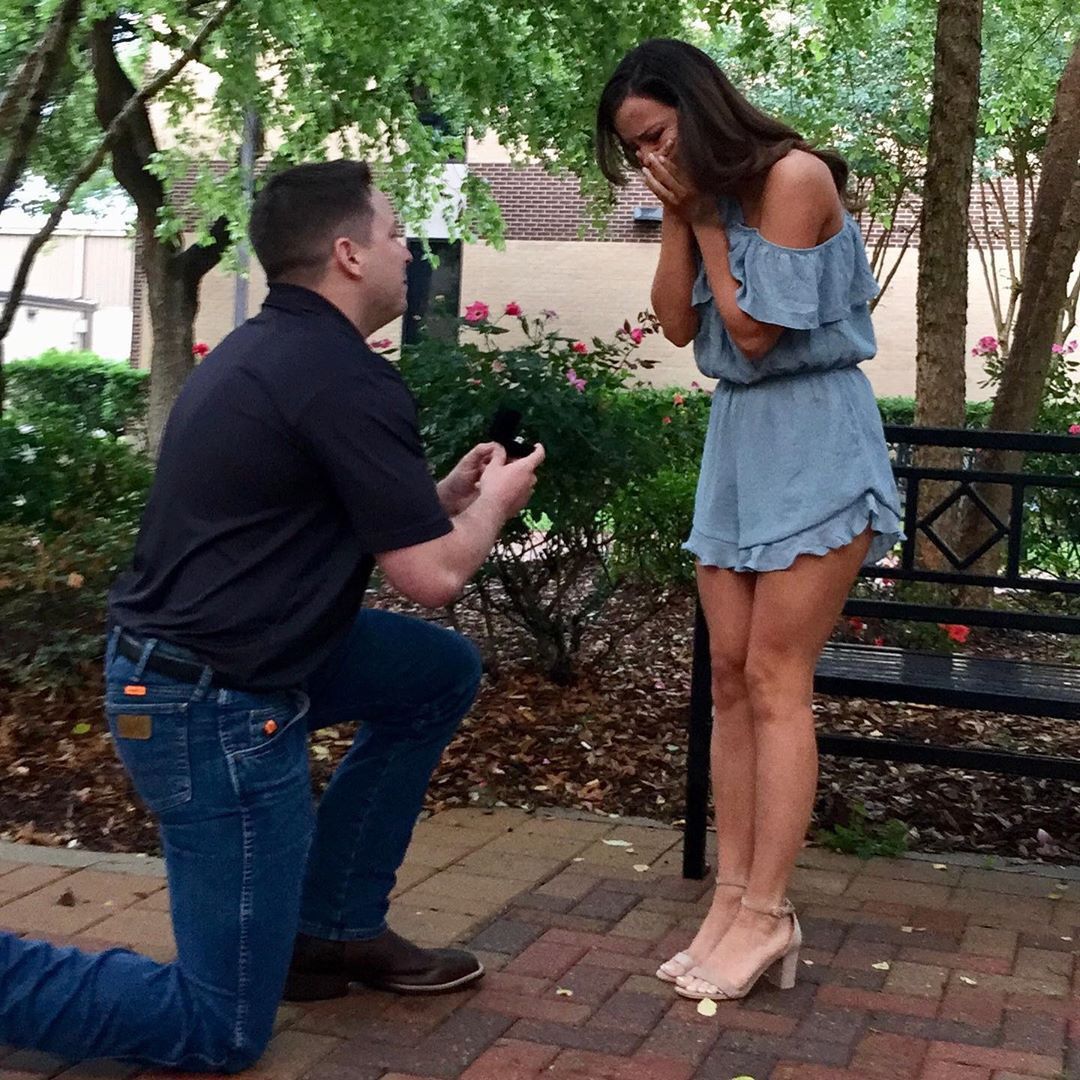 “Last night was a dream come true! The man of my dreams asked me to marry him and that was the easiest yes ever ♥️”

VISIT👉 buff.ly/2J2PCC4

👰🤵CONGRATS for your engagement Megan!!!💪❤️
📷REGRAM:@meganelkins_

#theringorg #weddingvenue #weddingideas #wedding