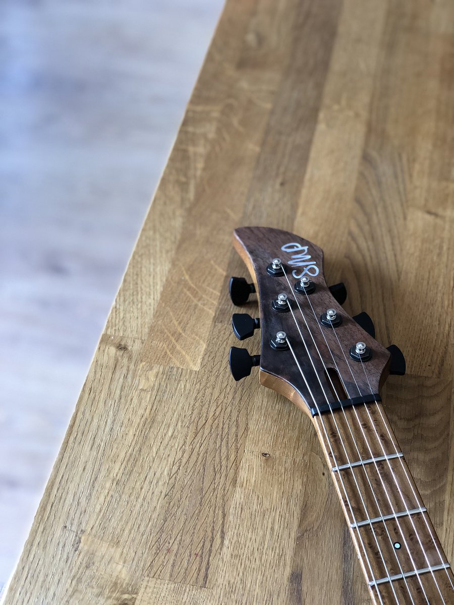 SMP_Guitars's tweet photo. New Ichor just finished up heading over to Tennessee 🇺🇸 for one amazing player.

#smpguitars #ichor #bareknucklepickups #roastedmaple #clarowalnut #birdseyemaple #guitar #guitarist #guitarbuilder #luthier #ukguitarbuilder https://t.co/42qvwBlmAl