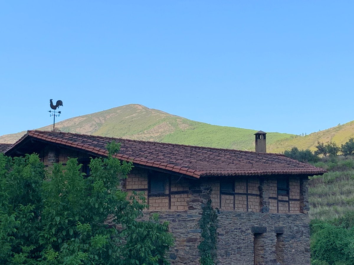 fcbzafra's tweet image. Desayuno rural en #RobledillodeGata
