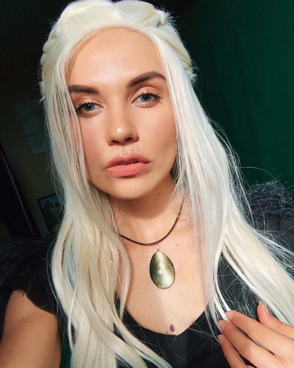 RayRayHairVip's tweet photo. Beautiful eyes 😍😍 @andysantanabunny Love white wigs❤️🌟WIG SKU：XWY0093🌟www⏺rayrayhair⏺com #rayrayhairofficial #whitewigs #syntheticwigs #lacefrontwigs #wigs #longwigs https://t.co/hOmBsRsh9Q