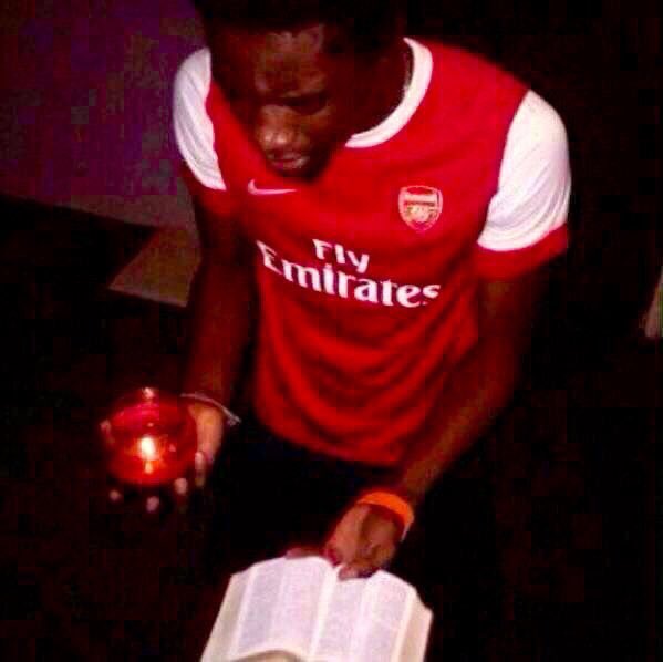 MdegyC's tweet photo. Dear lord we arsenal fans come to u again we only a draw or a 2-1 loose no more humiliation
#prayforarsenal
#liverpoolhavemercy https://t.co/DGkBkMBWRW