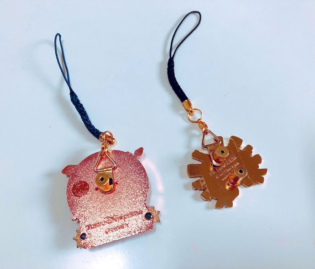 ストラップ ピンバッチ 300円均一 ストラップ 値段 通販 ストラップ ピンバッチ 300円均一