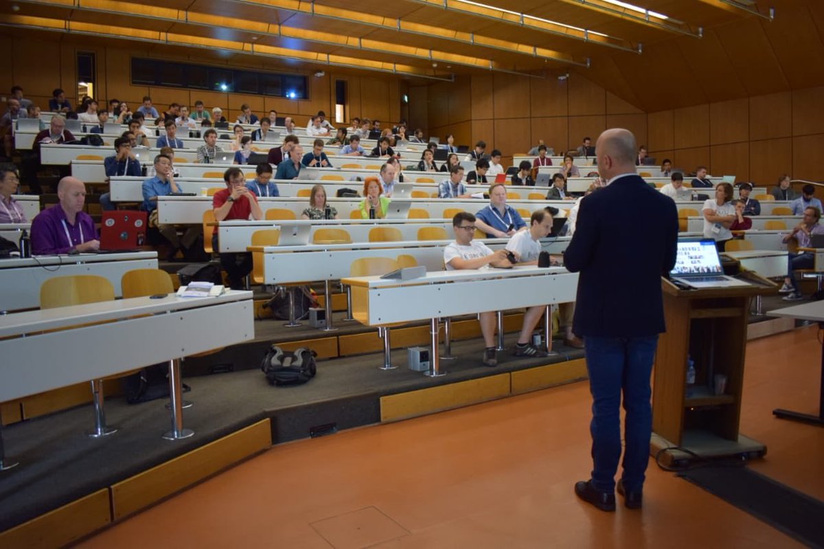 AmamEpfl's tweet photo. Great results on the importance of center of mass for balance in walking by Herman van der Kooij. Next up: paleontology, evolution, and cool robots with @JohnRHutchinson @PropPhysiology, Kamilo Melo, and @robotician. https://t.co/1t7KcsbK4Z