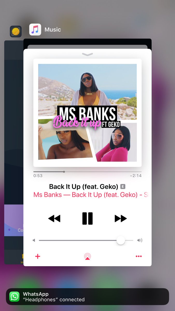 ckA_mara's tweet photo. Oiiiiii @MsBanks💥💥💥 Ending the summer with this banger 🥂💫💫 #Madnesss! https://t.co/dzc5k4YkFq