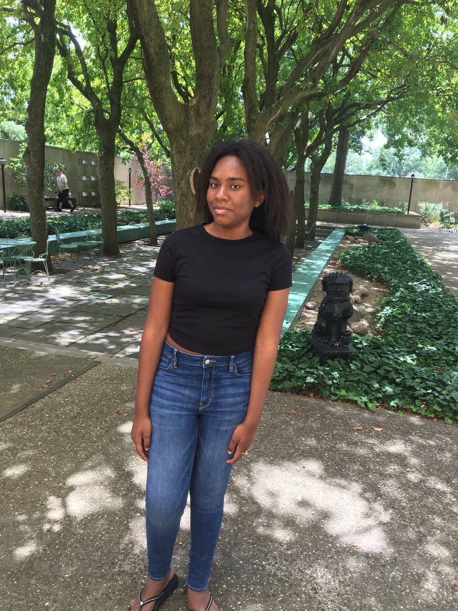 DaleshaR1424's tweet photo. I usually forget to post pictures on here but here’s some recent ones #AspiringModel #Nature #ModelingInNature #ChicagoModel #IllinoisModel #MiamiModel #AspiringActress #YouTuber #DreamBig #Vlogger #LateNightPost #DaleshasLife 💜 https://t.co/KTksmFWw9f