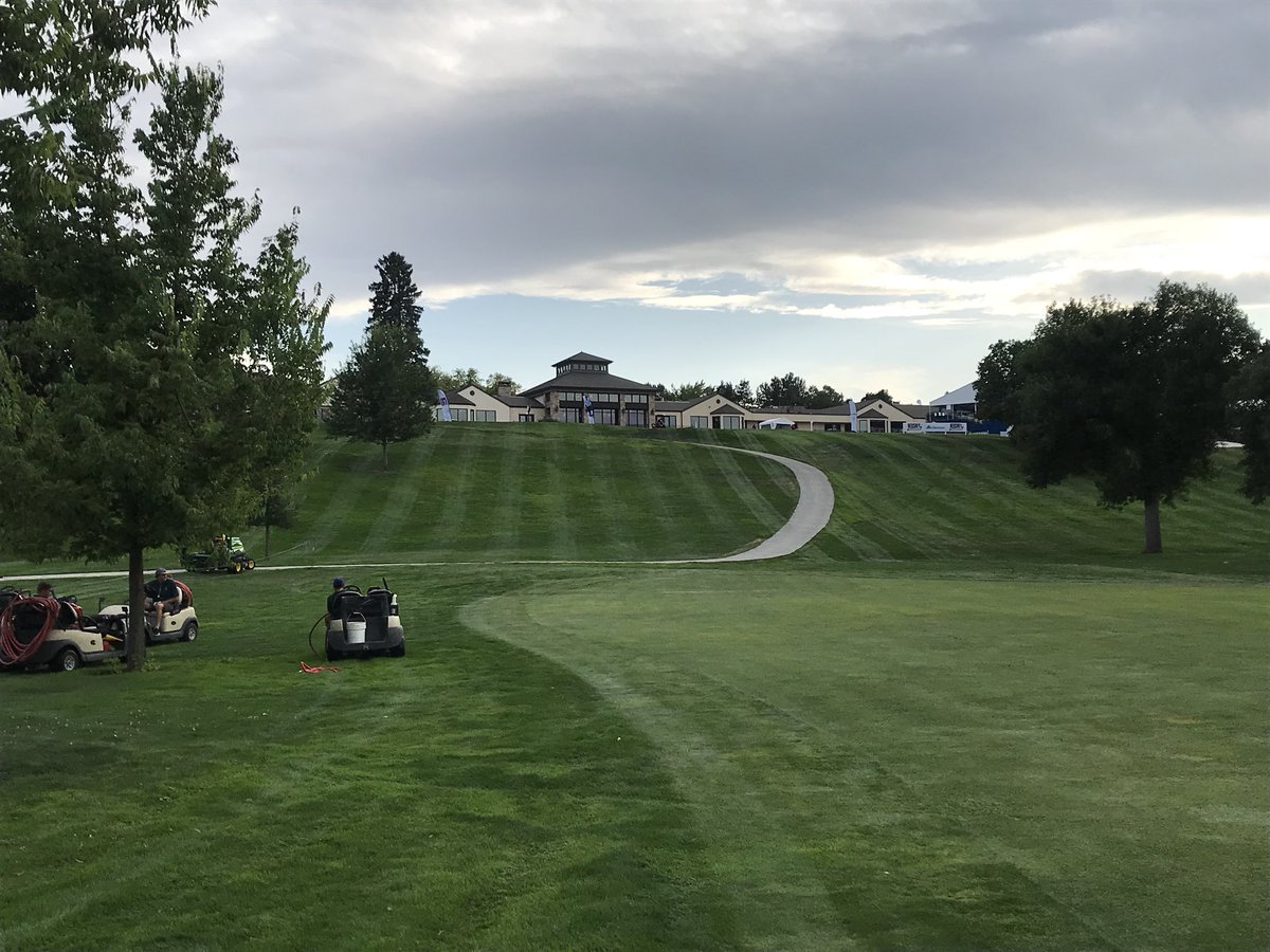 traviserose11's tweet image. Beautiful night in Boise mowing fairways for the #boiseopen at Hillcrest CC. This is my 10th year as a volunteer and hope for 20 more. Appreciate our relationship as a customer and friends #simplotpartners