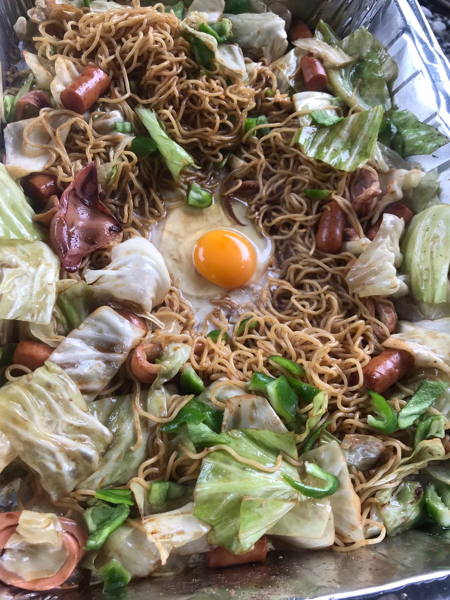 kenjiru318's tweet photo. 2019年夏！最後の川部！BBＱを終えました〜！！

今年も夏を味わえました。

気圧のせいなのか川の上空1m辺りの空中に白い帯状の白い気体が現れました〜！

夏の思い出でぇ〜〜す！

#けんじる #食い込MEN #芸人 #お笑い #ギャグ #吉本  #ネゴシックス #GO皆川 #CHANMEN #BBＱ #川部 #夏 https://t.co/EnP44tW9W4