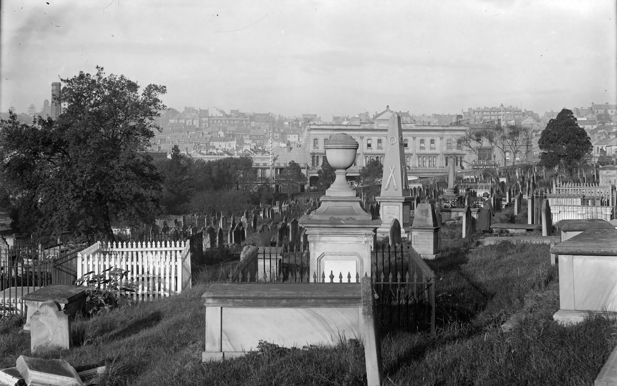 statelibrarynsw's tweet photo. "You'll never look at Sydney's Central Station the same way once you've listened to The Burial Files." Thanks @concreteplay for the shoutout! Listen to #TheBurialFiles on Apple Podcasts, Google Podcasts, Spotify and SoundCloud.
https://t.co/WemOofh2nm https://t.co/1MCqmwt27j