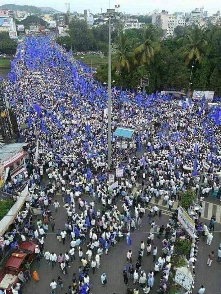 OnTheSportField's tweet image. This is an amazing pix of the #dalitprotest yesterday. But those who go gushing about the #HongKongProtests seem to care zilch abt stuff at home...
