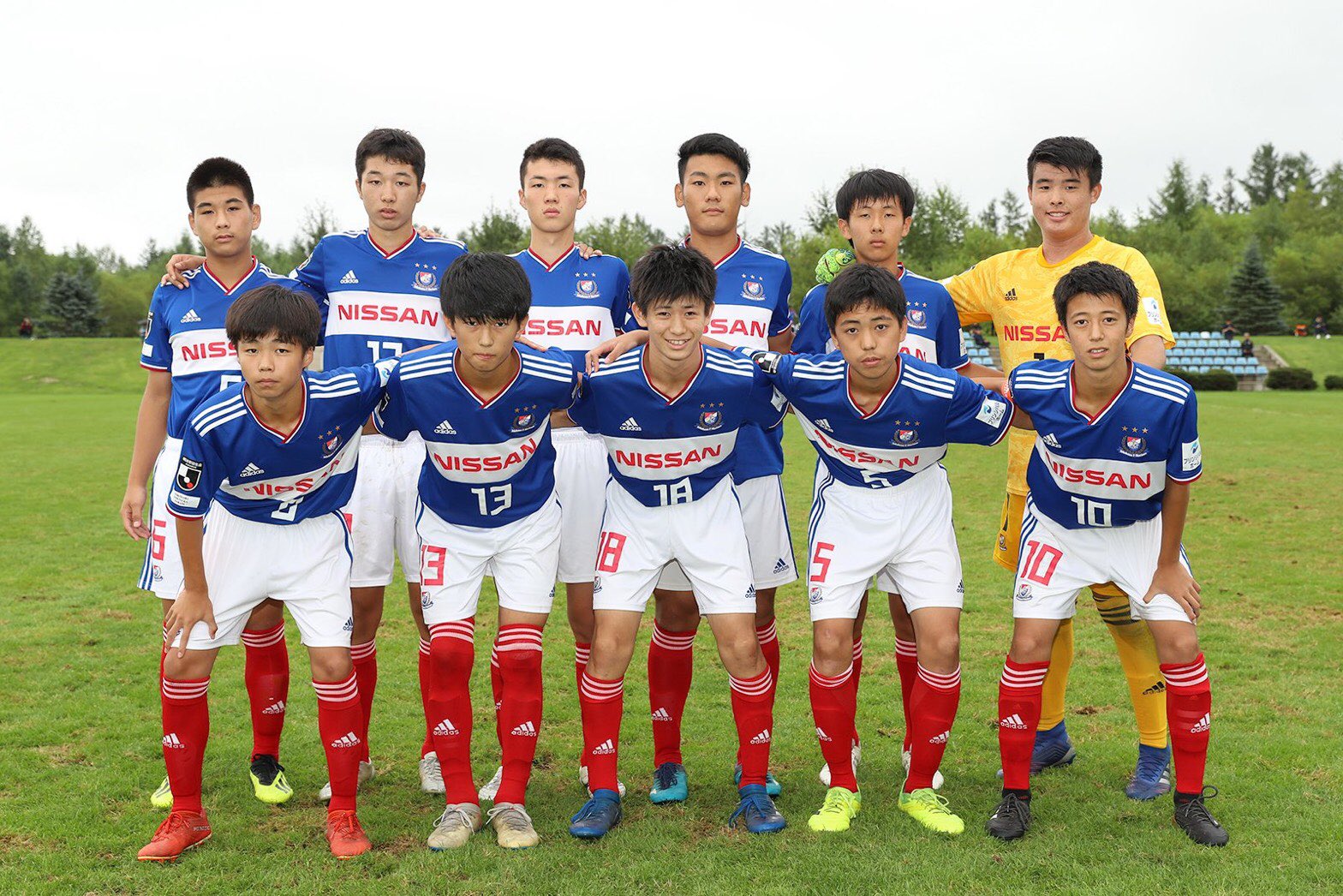 横浜f マリノス サッカースクール Twitterissa アカデミー情報 北の大地で戦うマリノスジュニアユースは 準々決勝を1 0で勝利 次へ駒を進めました 頑張れ F マリノス 第34回日本クラブユース選手権 準決勝 8 23 横浜f マリノス サッカースクール Twitterissa アカデミー情報 北の大地で戦うマリノスジュニアユースは 準々決勝を1 0で勝利 次へ駒を進めました 頑張れ F マリノス 第34回日本クラブユース選手権 準決勝 8 23