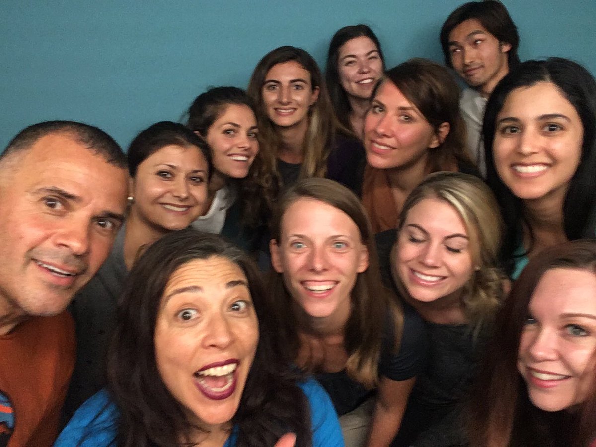 tinadeliasf's tweet photo. ⁦@SFActingAcademy⁩ #IHeartTeaching #AuthenticActors #ActorPower #AuditionReady #ItsaGoodDay #Actors #Acting #Craft https://t.co/pOjB80K4Ti