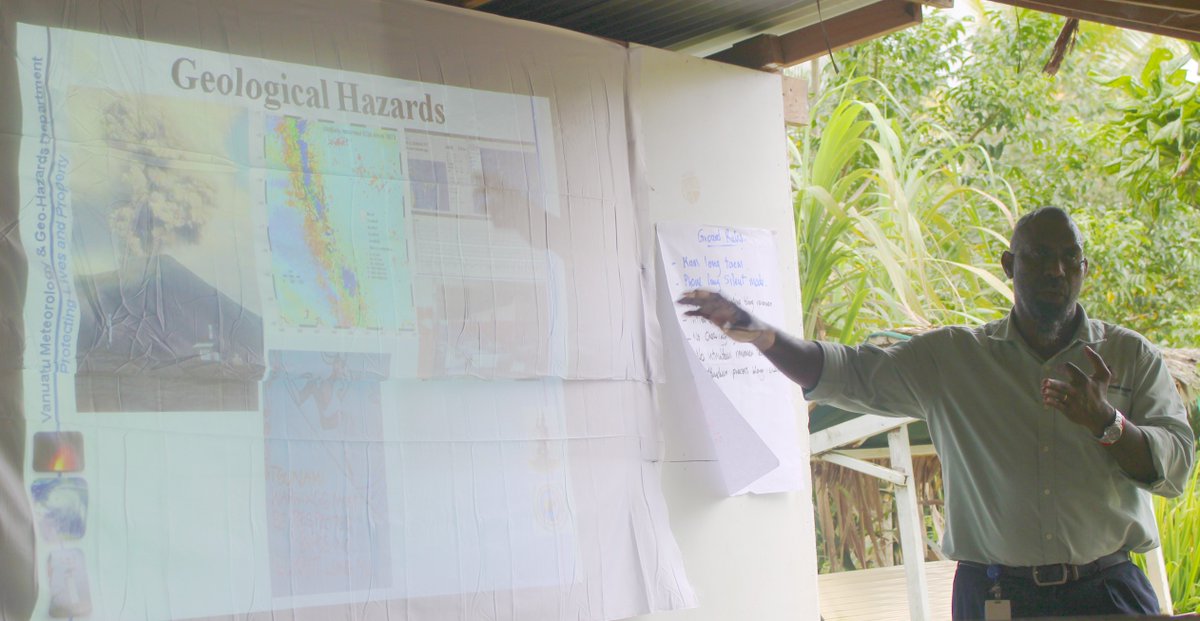 OxfamInVanuatu's tweet photo. #NDMO #VMGD, Shefa Provincial Council and Oxfam in Vanuatu continue to strengthen Community Disaster & Climate Change Committees #CDCCCs in Shefa communities.
#DisasterREADY #DisasterPreparedness https://t.co/wLRf61vYE6