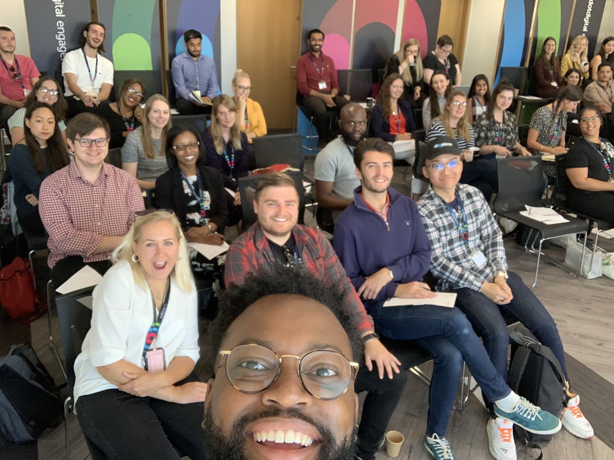 Gavygav's tweet image. #Omnichannel isn’t about using all channels, it about using the right channel for your customers at the right time #dotlive #beyondemail